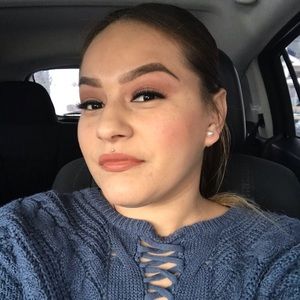 Meet your Posher, Blanca